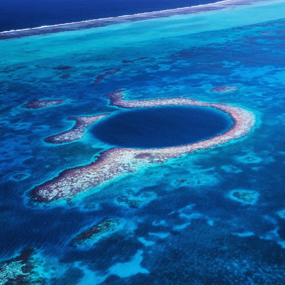 hole-belize-guidecuador