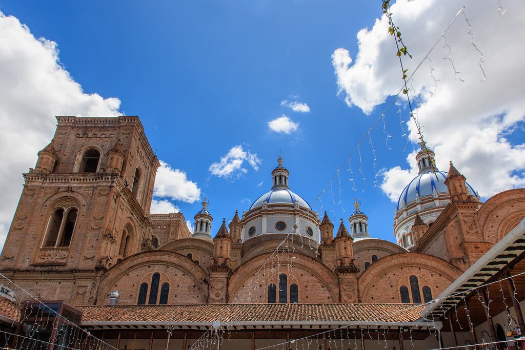 cuenca cathedral ecuador