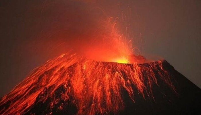 galapagos-volcanoes-tour-2024